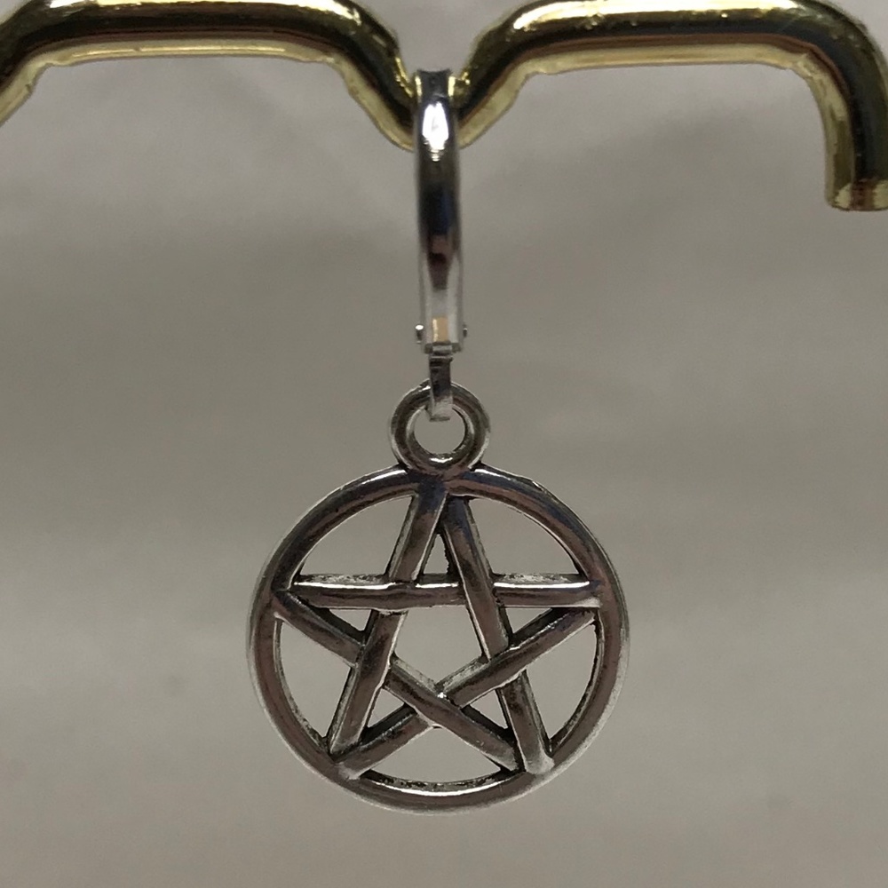 Gothic Pagan Silver Pentagram Pentacle Handmade Hoop Earrings, Encircled Stars - Picture 4 of 12